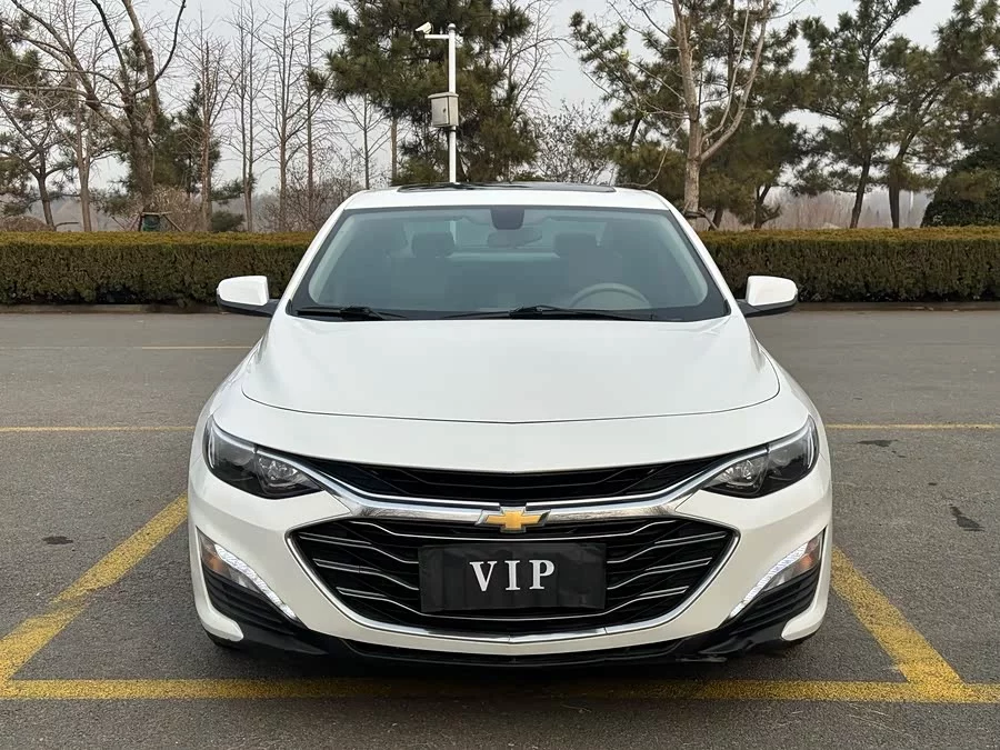 Chevrolet Malibu XL