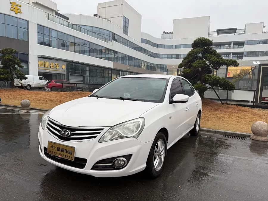 Hyundai Elantra / Celesta