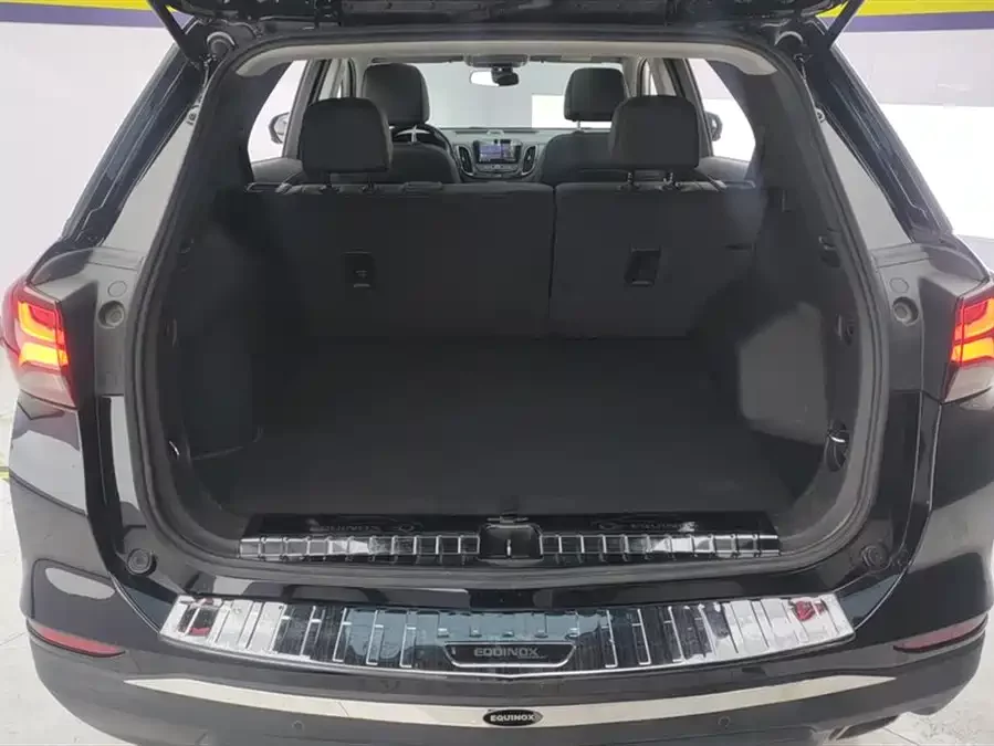 Chevrolet Explorer