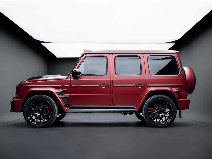 Mercedes Benz G-rated