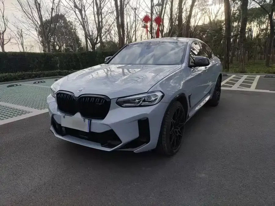 BMW X4 M