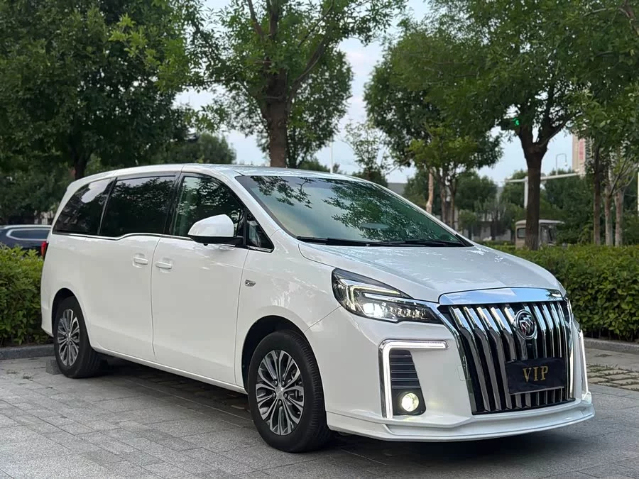 Buick GL8