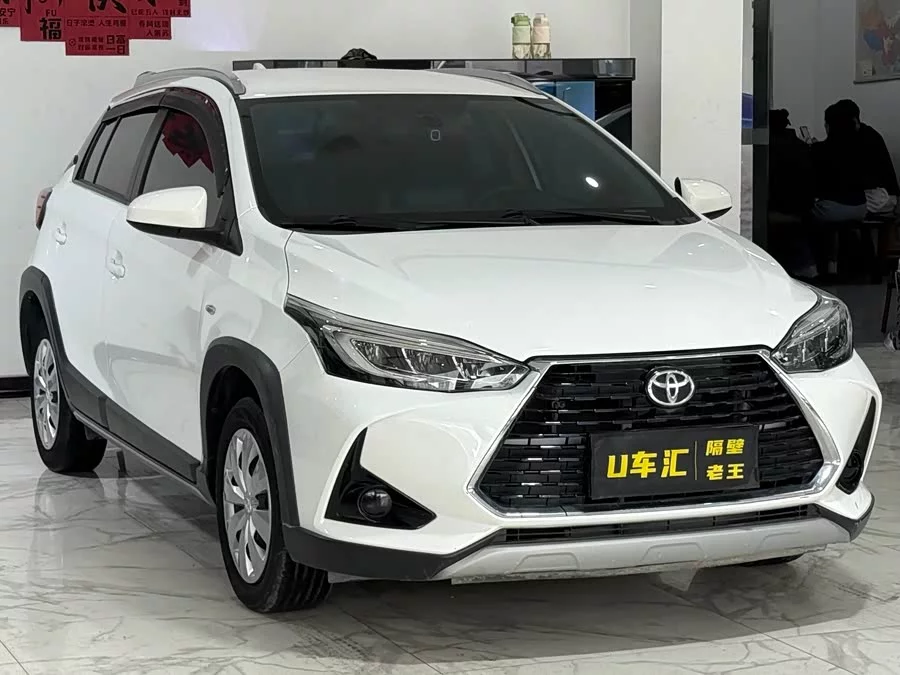 Toyota YARiS L
