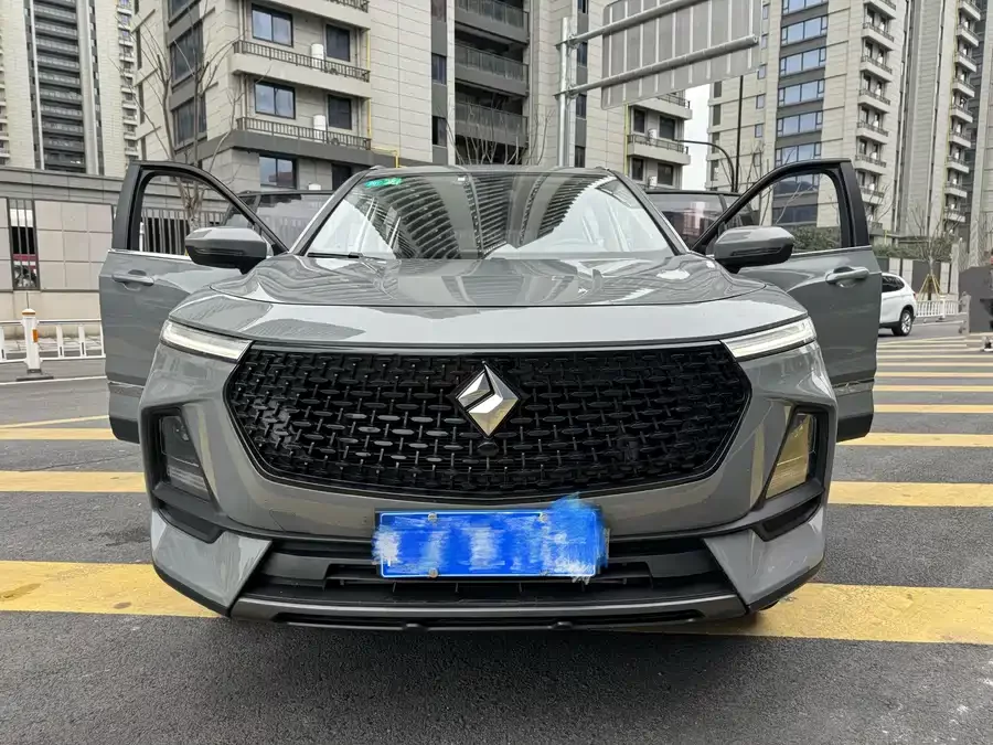 Baojun RS-5