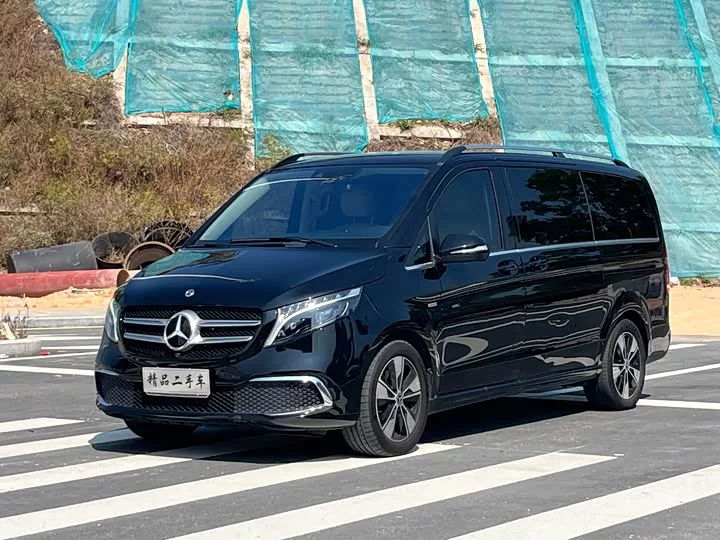 Mercedes-Benz Class V