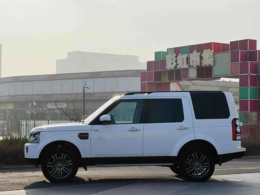 Land Rover finds