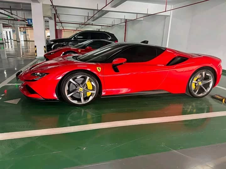 ferrari SF90