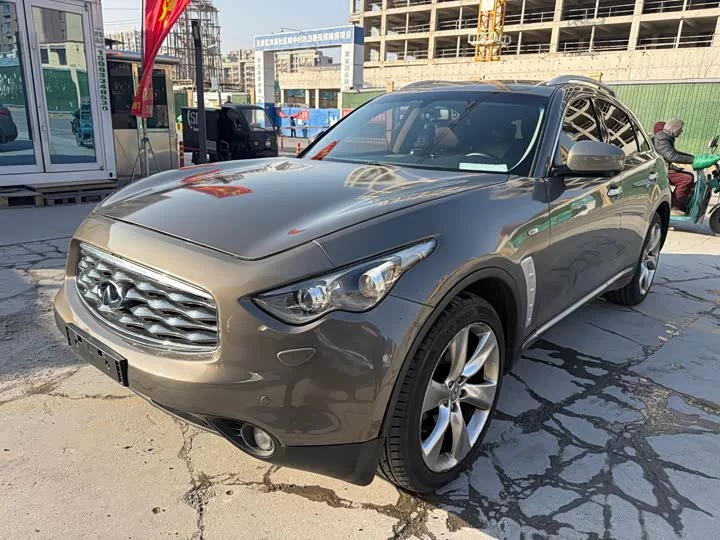 Infiniti FX