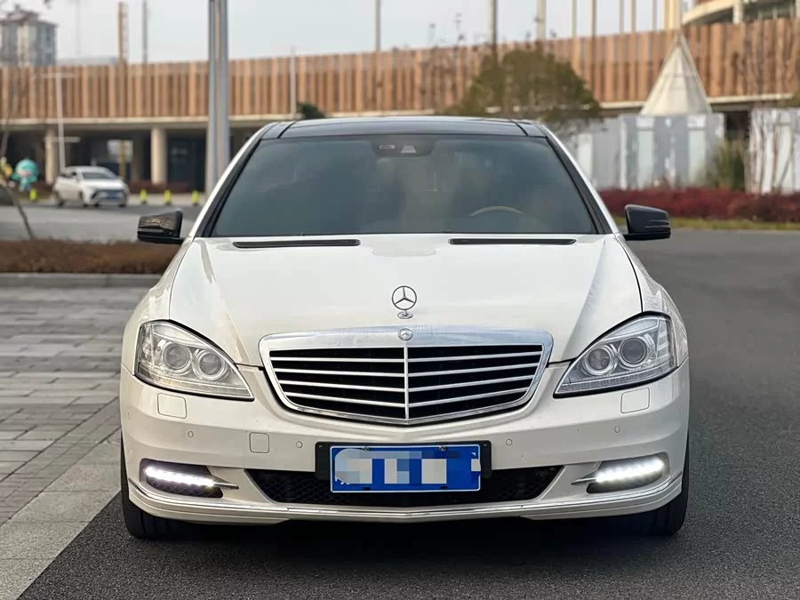 Mercedes Benz S class