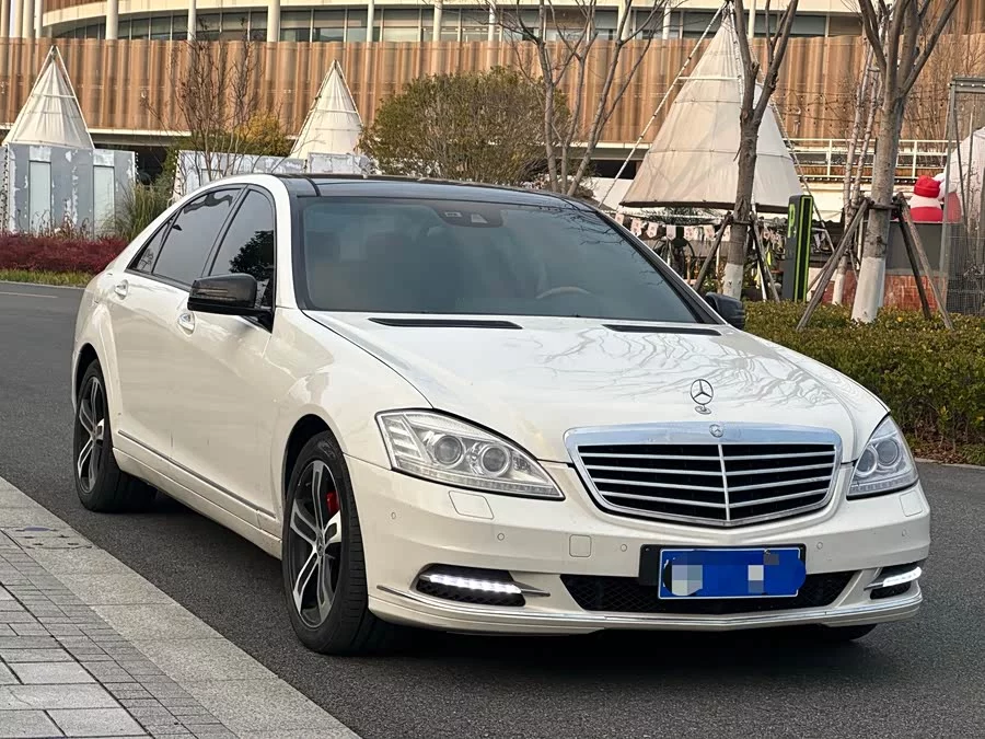 Mercedes Benz S class