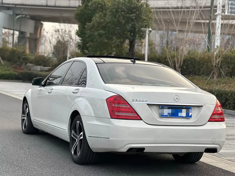 Mercedes Benz S class