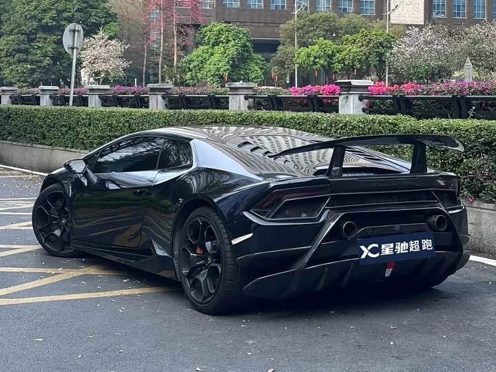 Lamborghini Huracán