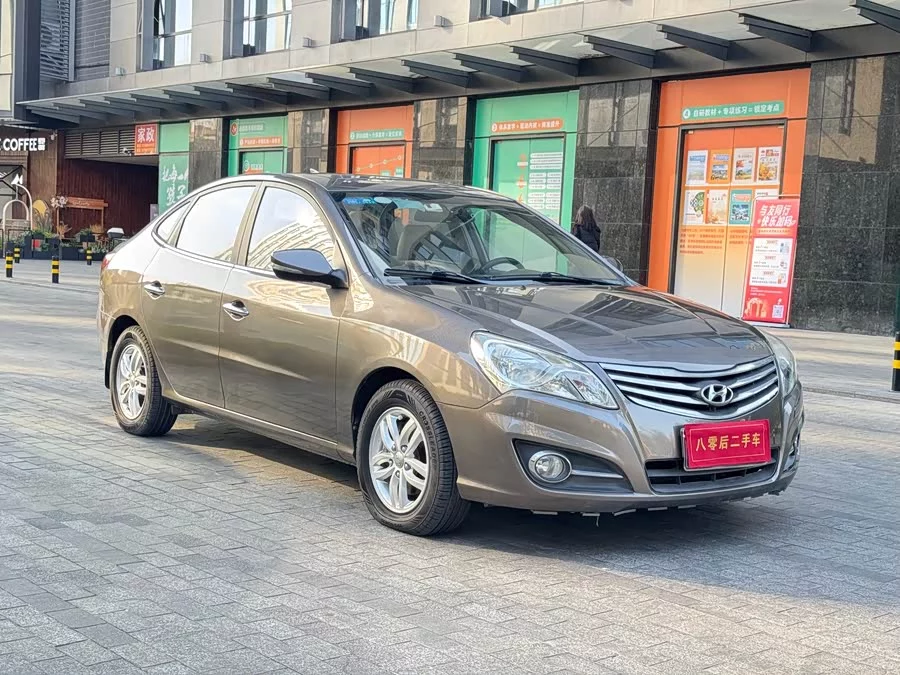 Hyundai Elantra / Celesta