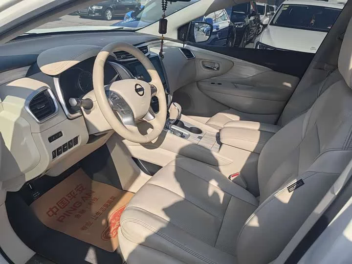 Nissan Loulan