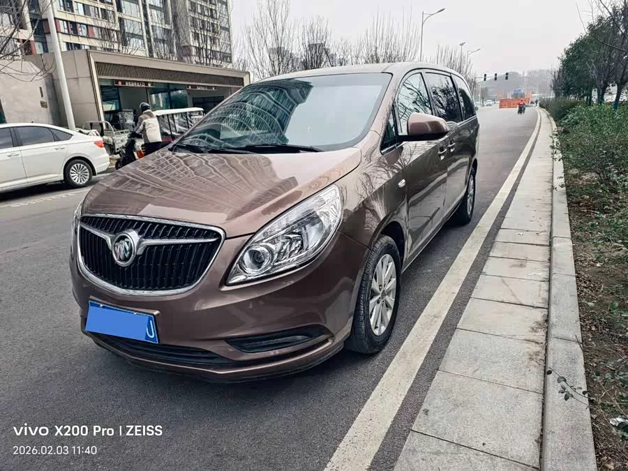 Buick GL8