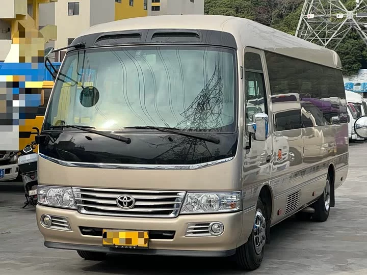 Toyota Costa