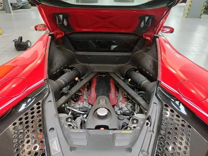 ferrari SF90
