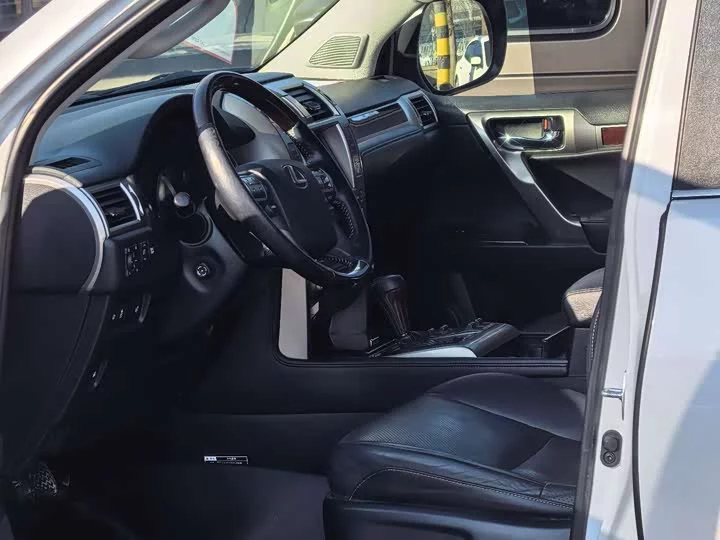 Lexus GX