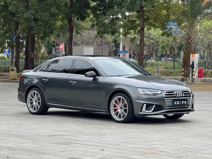 Audi A4L
