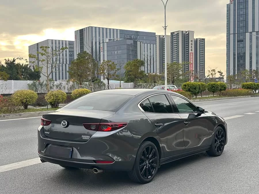 Mazda 3