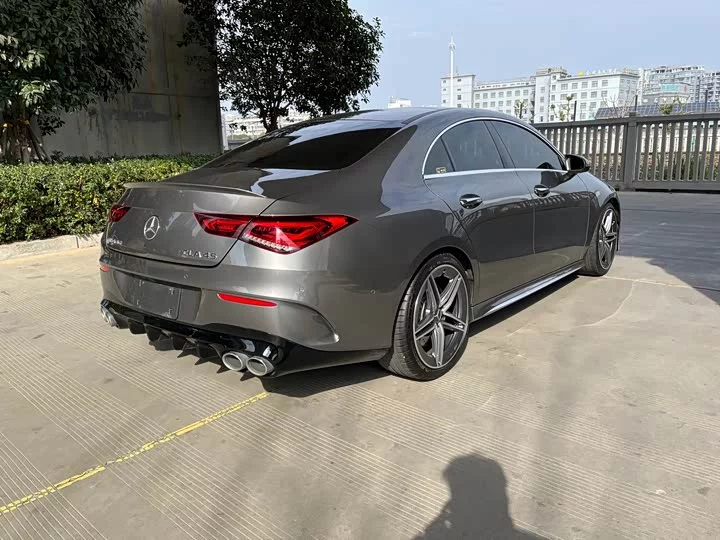 Mercedes-Benz CLA AMG