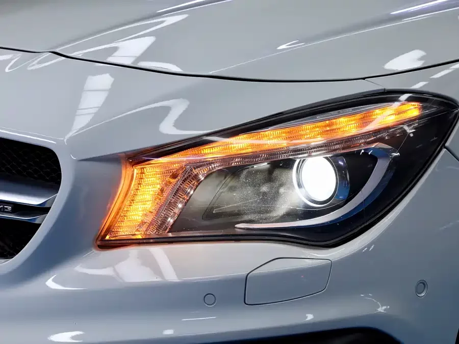 Mercedes Benz CLA AMG