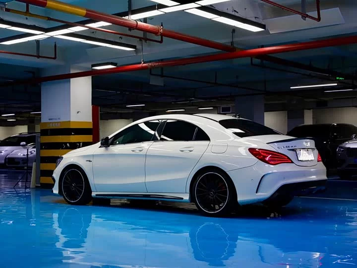 Mercedes-Benz CLA AMG