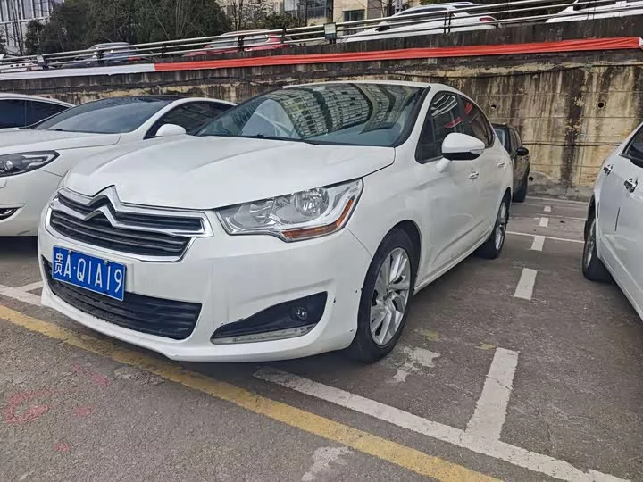 Citroën C4L