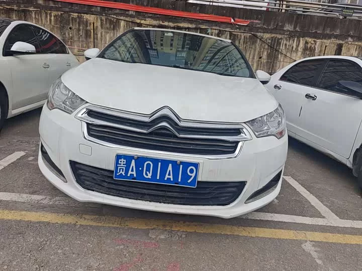 Citroën C4L