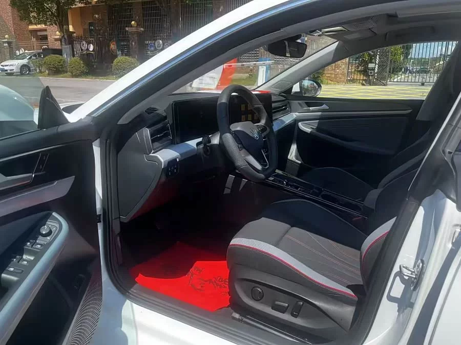 Volkswagen Lingdu