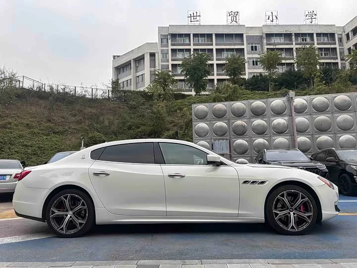 Maserati President