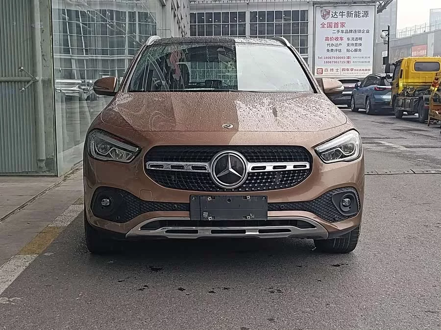 Mercedes Benz GLA