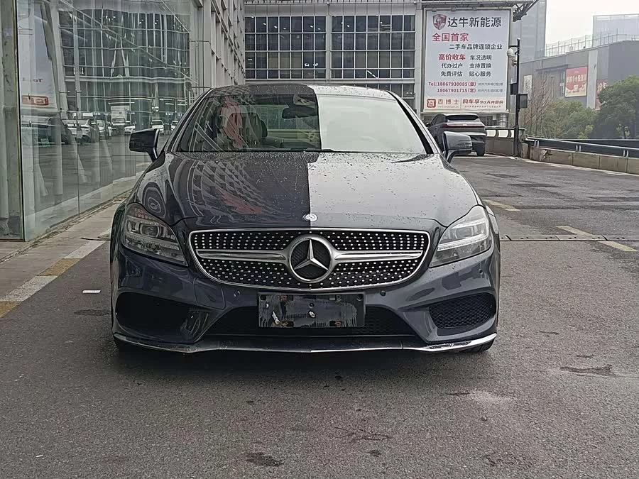 Mercedes Benz CLS