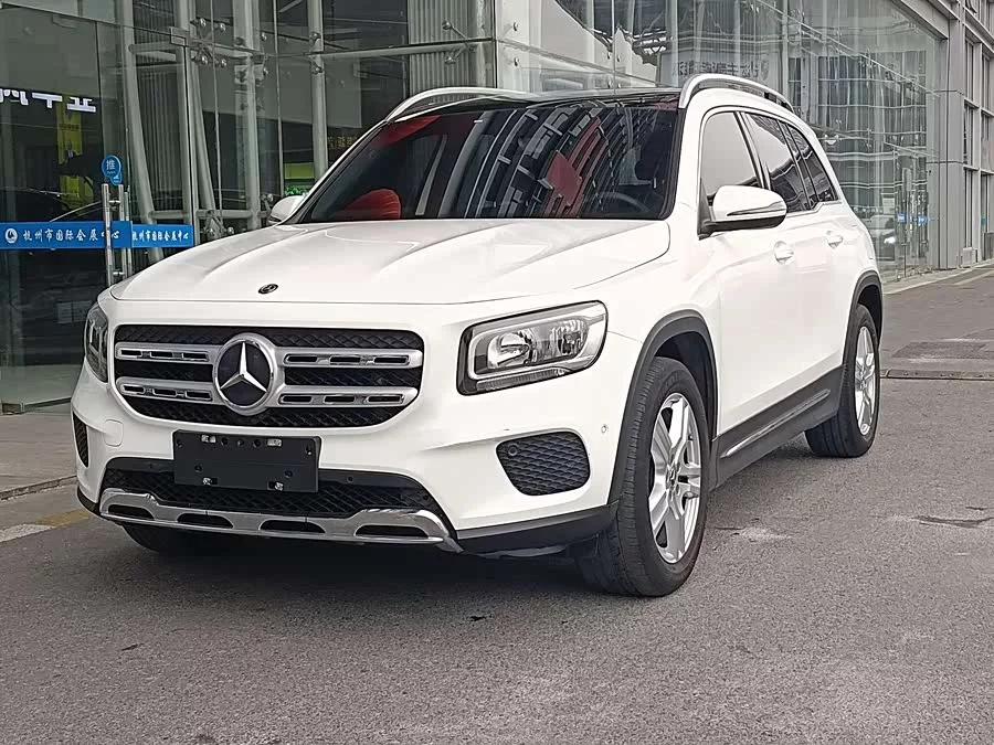 Mercedes Benz GLB