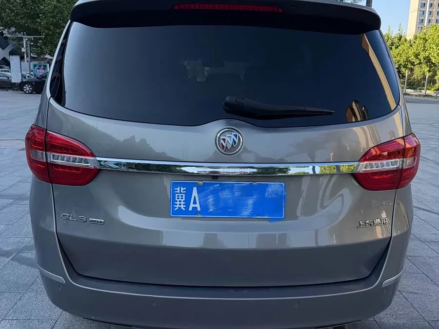 Buick GL8