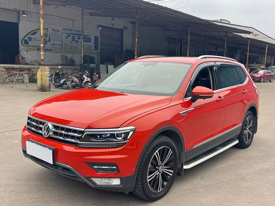 Volkswagen Tiguan L