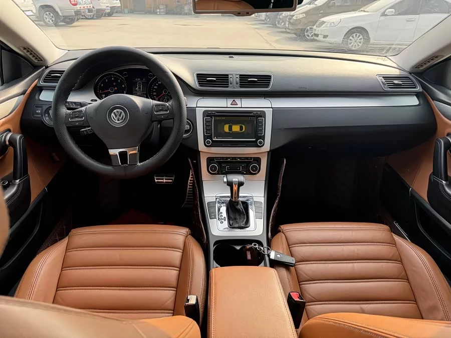 Volkswagen FAW- CC