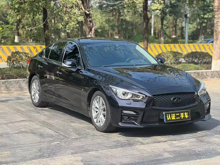 Infiniti Q50