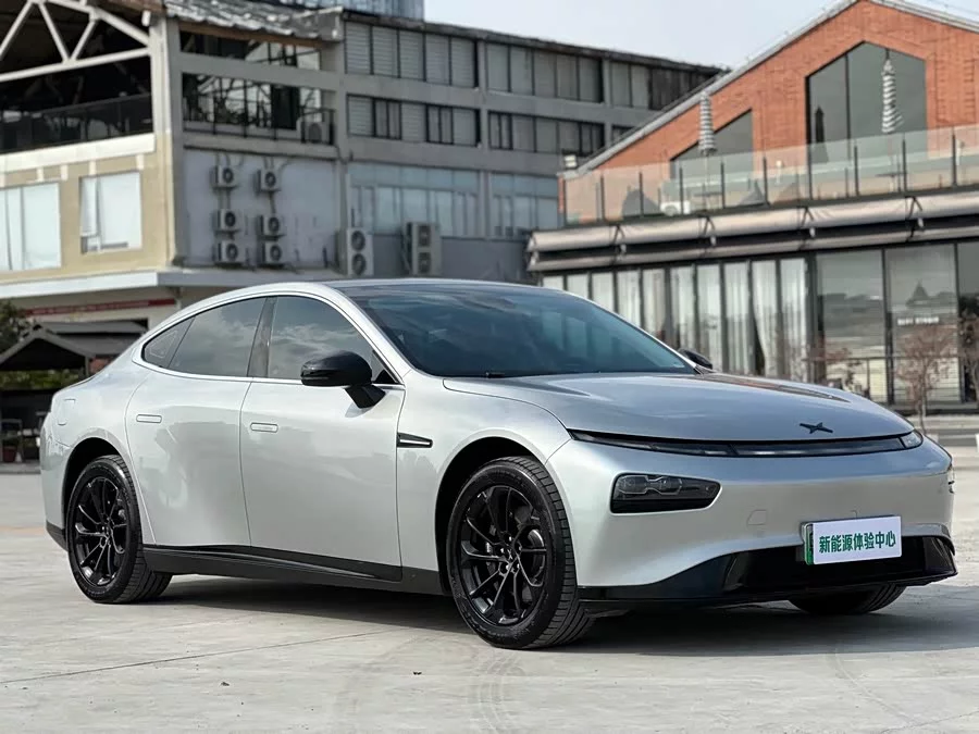Xpeng P7