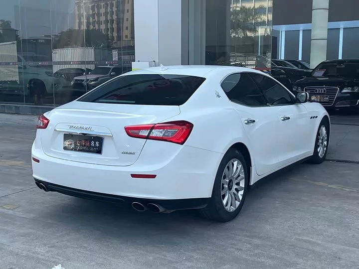 Maserati Ghibli