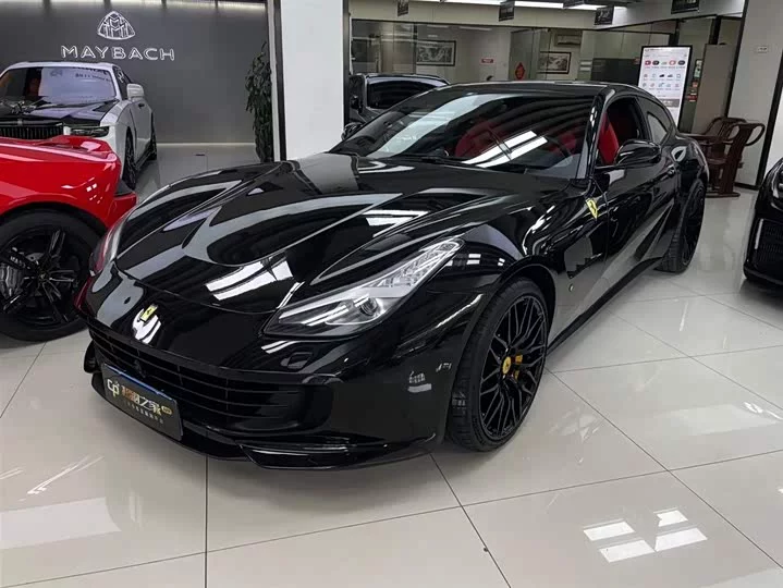 ferrari GTC4Lusso