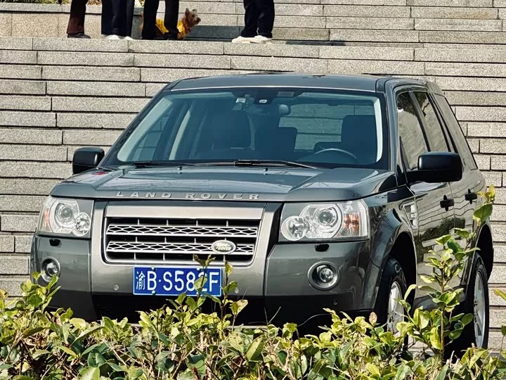 Land Rover Freelander 2