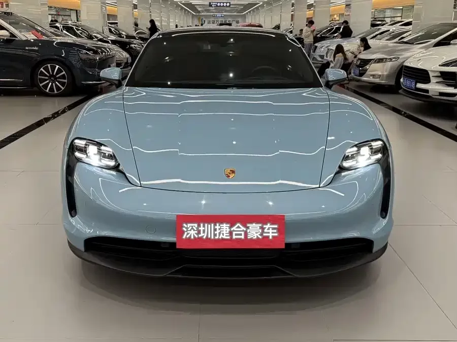 Porsche Taycan