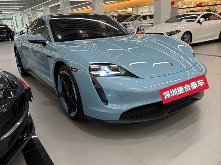 Porsche Taycan