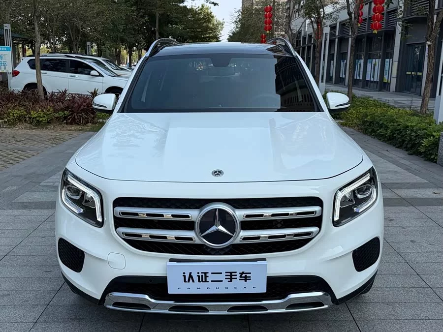 Mercedes Benz GLB