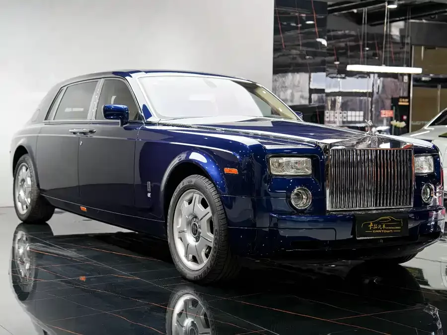 Rolls-Royce Phantom
