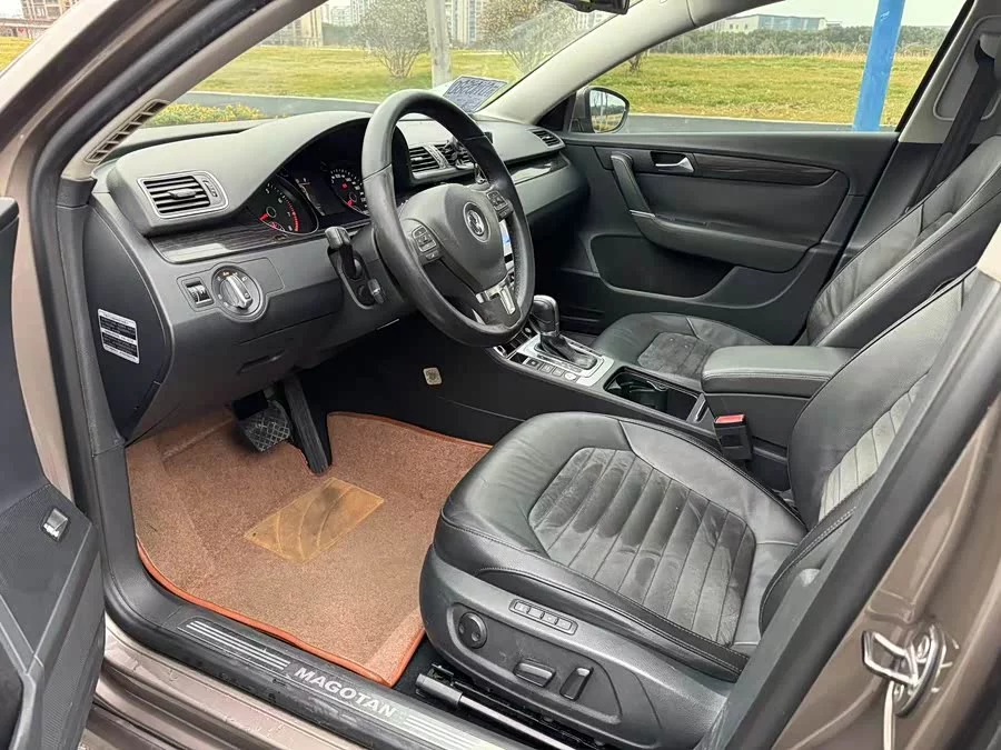 Volkswagen Magotan