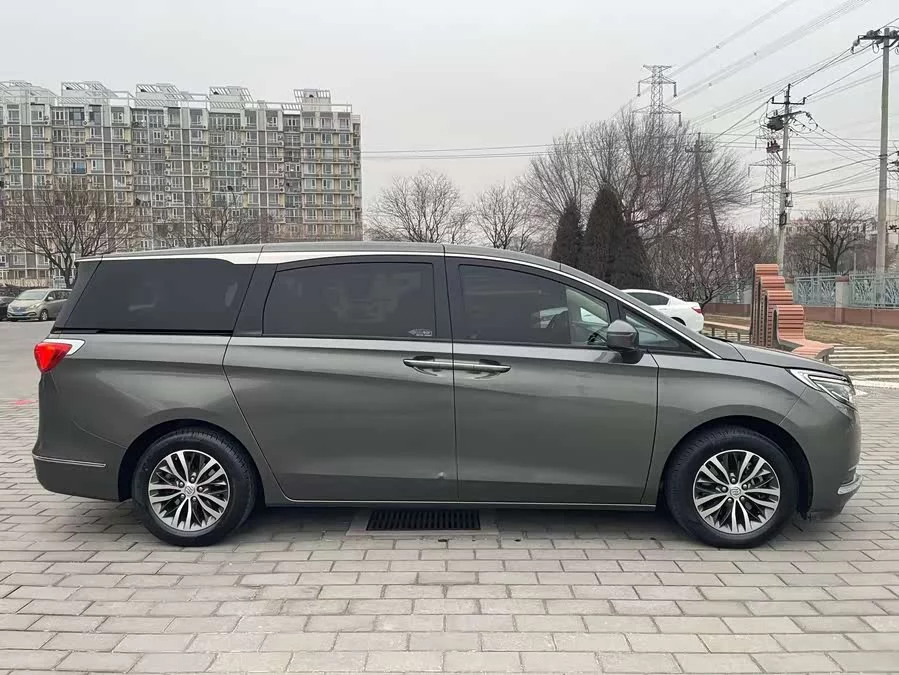 Buick GL8