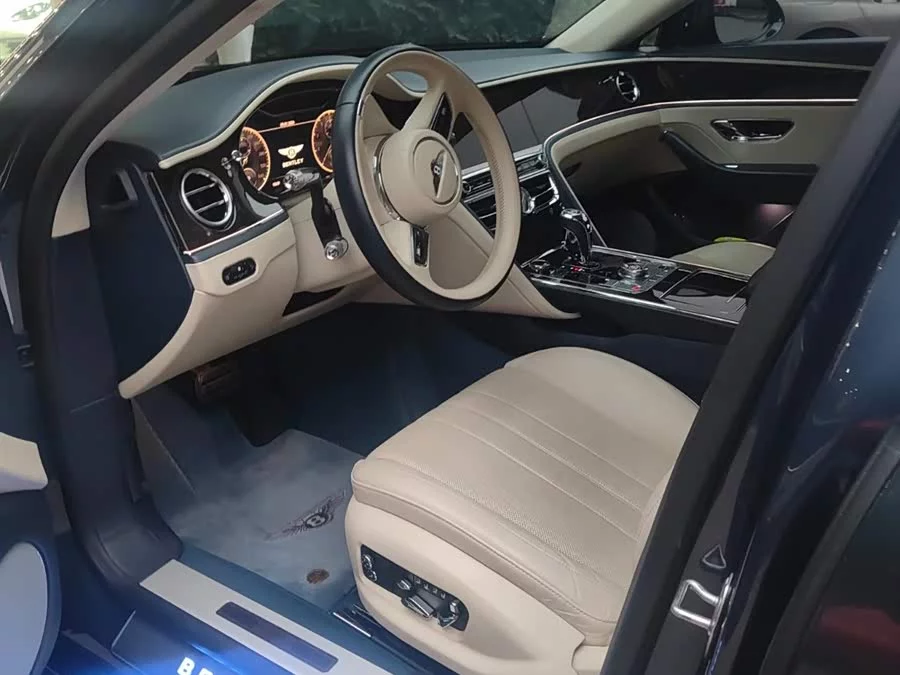 Bentley Flying Spur