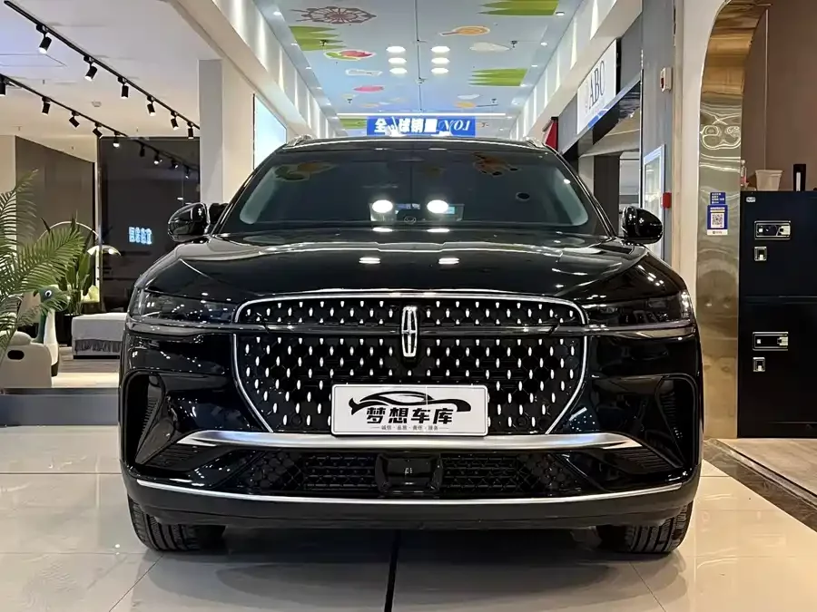 Lincoln Navigator